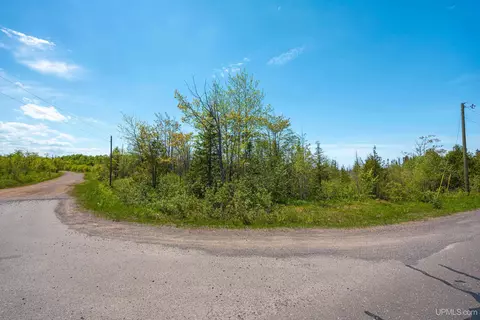 lot1 Airport #CO RD 35B, Calumet, MI 49913