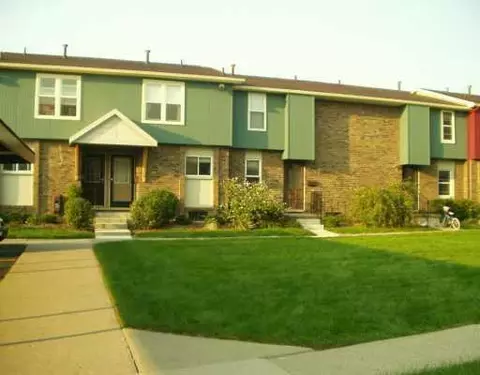 239 N Maple, Saline, MI 48176 photo 1