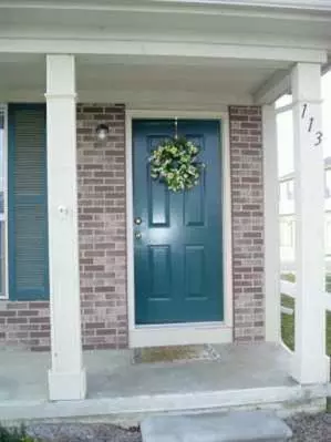 113 Commons Cir, Saline, MI 48176 photo 2