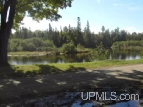 19043 Collins, L'anse, MI 49946 photo 5