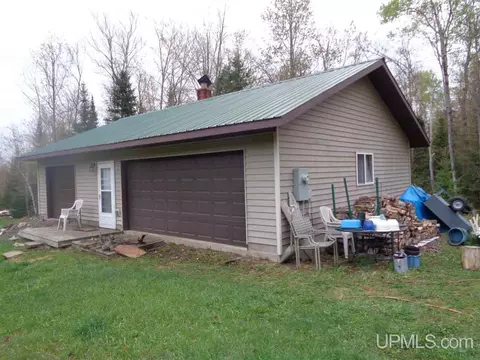 19405 Beesley, L'anse, MI 49946 photo 1