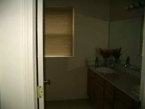 33070 Forest Park, Wayne, MI 48184 photo 6