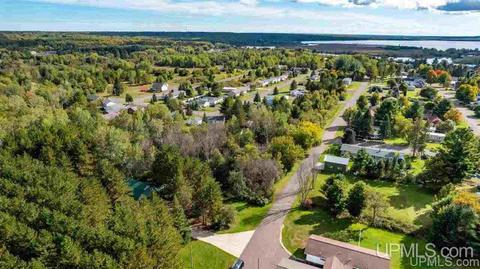 C Adelaide, Lake Linden, MI 49945
