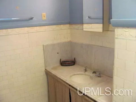 308 Pewabic, Calumet, MI 49913 photo 12