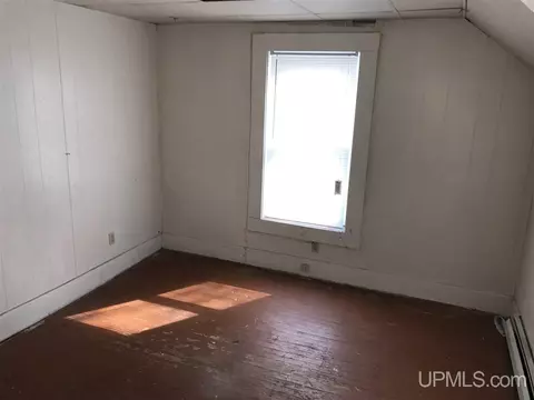 116 Oak, Ishpeming, MI 49849 photo 9