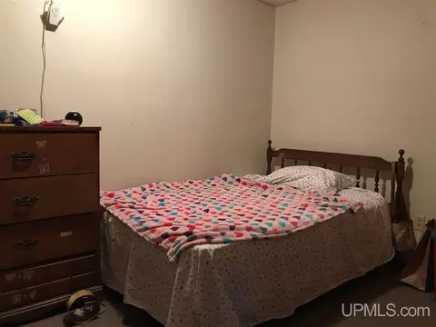 120 E Broad, L'anse, MI 49946 photo 36