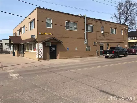 120 E Broad, L'anse, MI 49946 photo 3