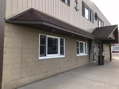 120 E Broad, L'anse, MI 49946 photo 4