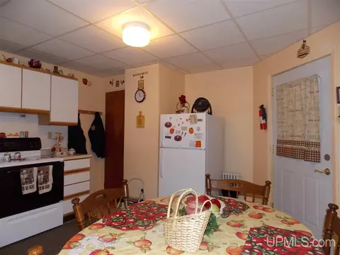 120 E Broad, L'anse, MI 49946 photo 24