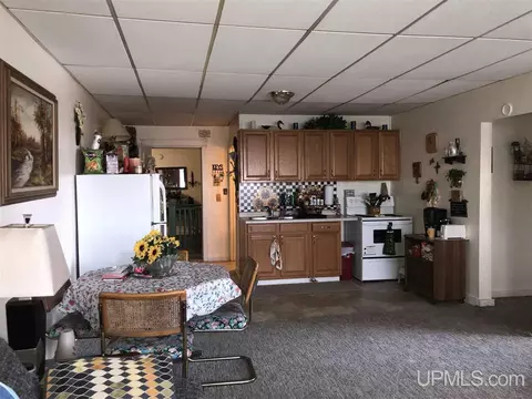 120 E Broad, L'anse, MI 49946 photo 17