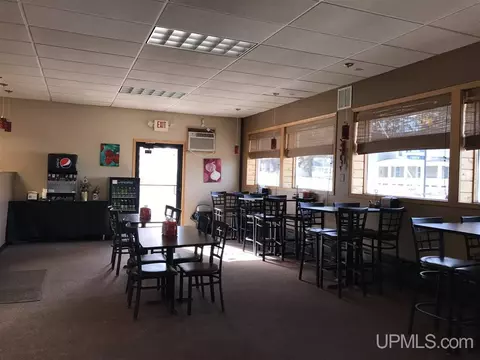120 E Broad, L'anse, MI 49946 photo 43