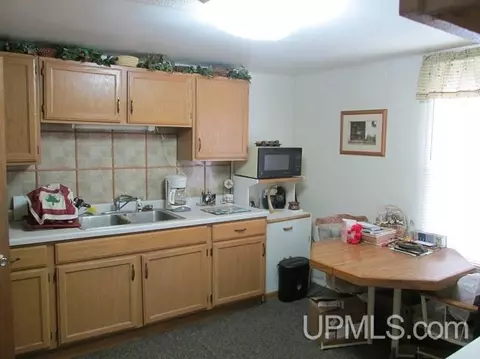 749 Maurice, Ishpeming, MI 49849 photo 15