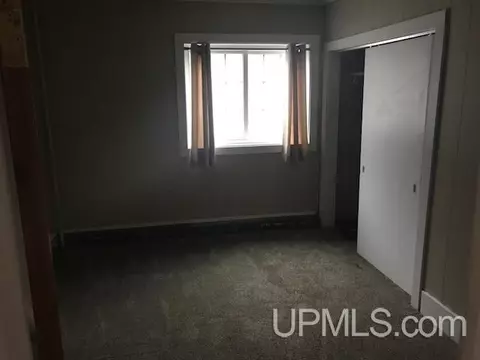 408 Oak, Ishpeming, MI 49849 photo 9