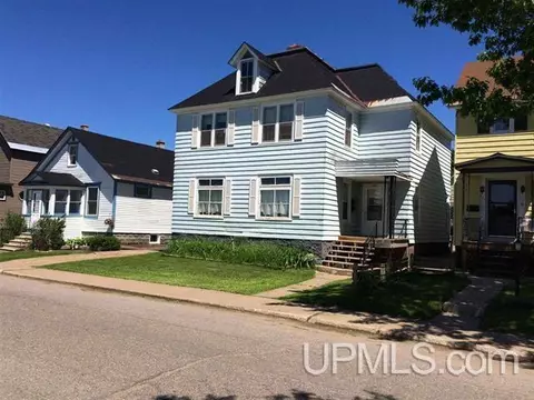 408 Oak, Ishpeming, MI 49849 photo 1
