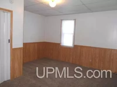 321 S 14th, Escanaba, MI 49829 photo 6