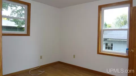 512 E Rdg, Ishpeming, MI 49849 photo 12
