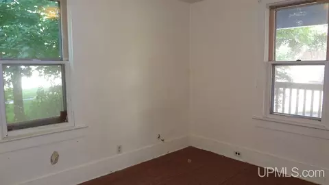 512 E Rdg, Ishpeming, MI 49849 photo 10