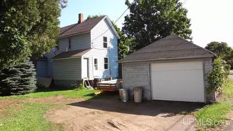 512 E Rdg, Ishpeming, MI 49849 photo 32