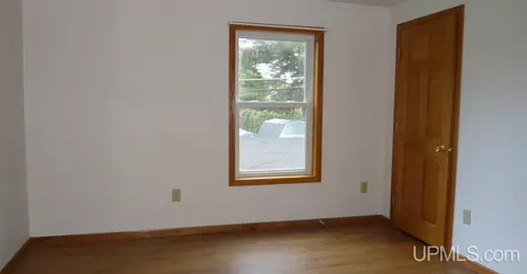 512 E Rdg, Ishpeming, MI 49849 photo 25