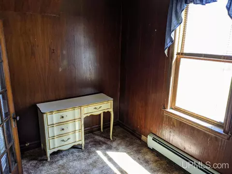 640 E Michigan, Ishpeming, MI 49849 photo 12