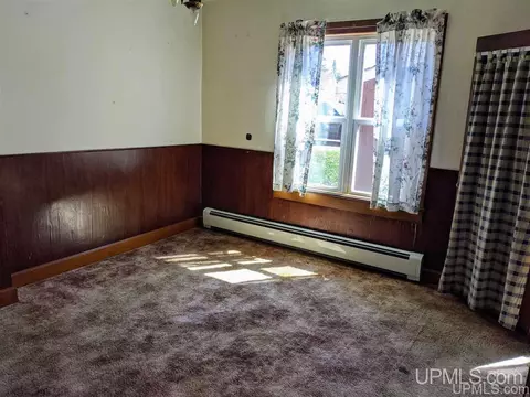 640 E Michigan, Ishpeming, MI 49849 photo 22
