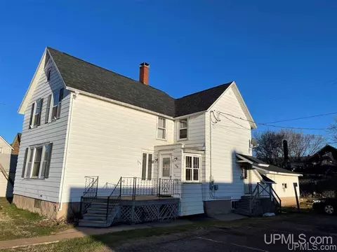320 E Rdg, Ishpeming, MI 49849 photo 2