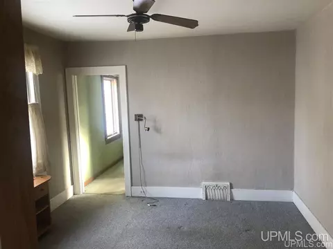 320 E Rdg, Ishpeming, MI 49849 photo 10