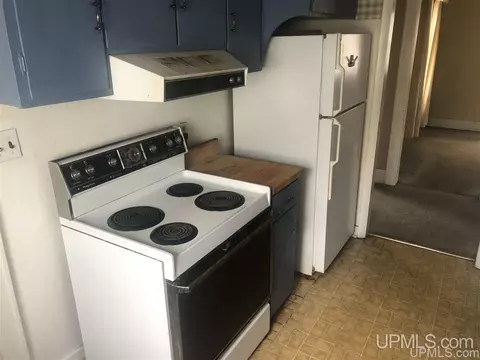 320 E Rdg, Ishpeming, MI 49849 photo 7