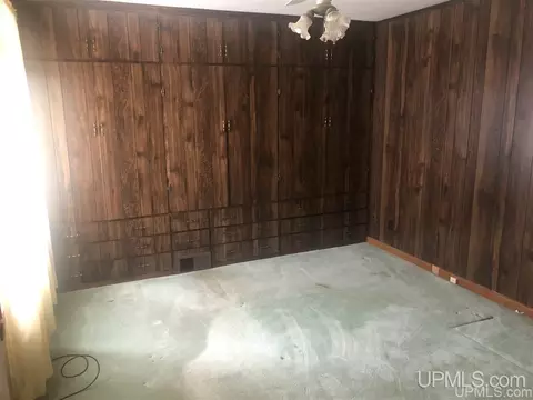 320 E Rdg, Ishpeming, MI 49849 photo 14
