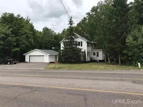 3115 Wright, Marquette, MI 49855 photo 1