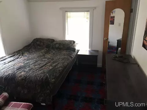 3115 Wright, Marquette, MI 49855 photo 4