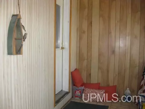1112 S 3rd, Escanaba, MI 49829 photo 15