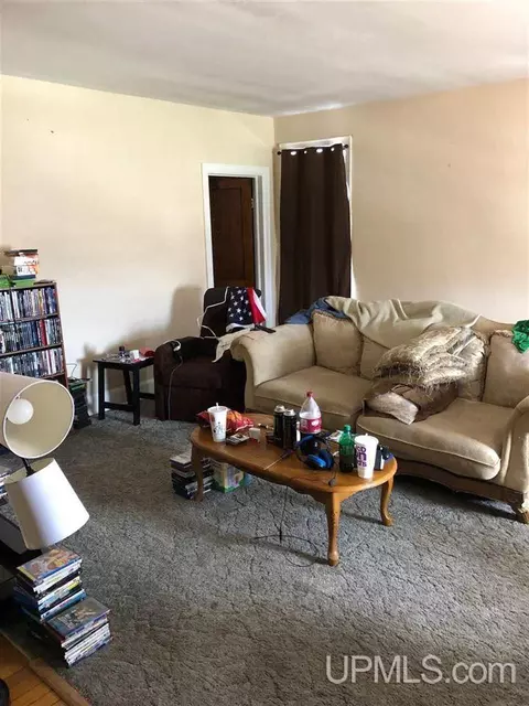 616 N N Pne, Ishpeming, MI 49849 photo 10