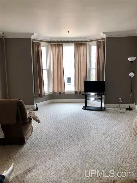 616 N N Pne, Ishpeming, MI 49849 photo 8