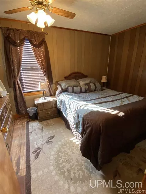 813 Wabash, Ishpeming, MI 49849 photo 7