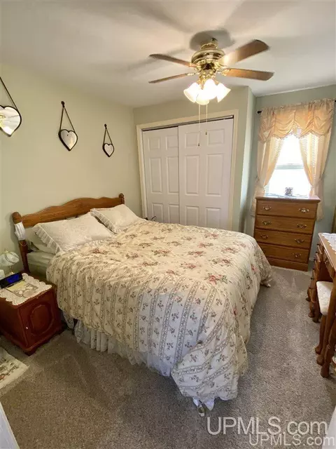 813 Wabash, Ishpeming, MI 49849 photo 6