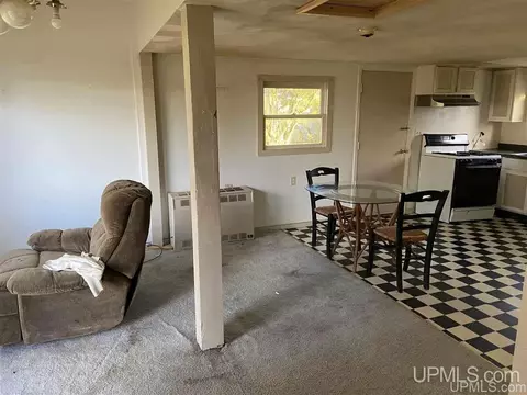 112 110 Clfs, Gladstone, MI 49837 photo 14