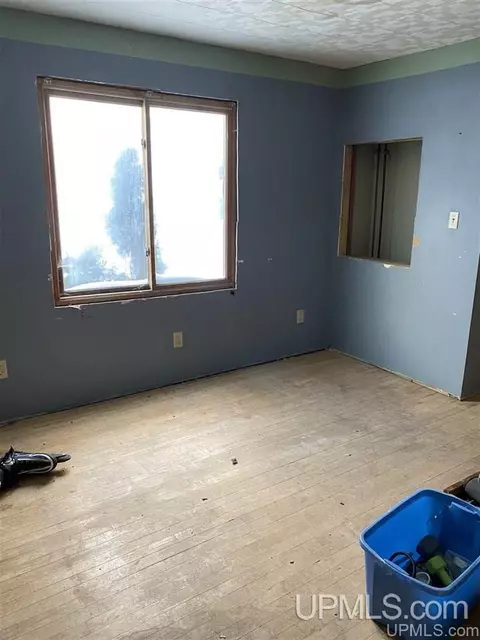 860 870 Patriot, Ishpeming, MI 49849 photo 12