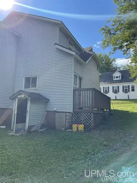 360 W Johnson, Ishpeming, MI 49849 photo 16