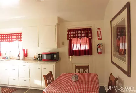 110 Birch, Munising, MI 49862 photo 11