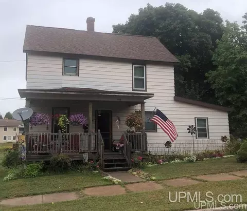 503 E Rdg, Ishpeming, MI 49849 photo 2