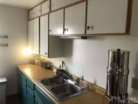 503 E Rdg, Ishpeming, MI 49849 photo 17