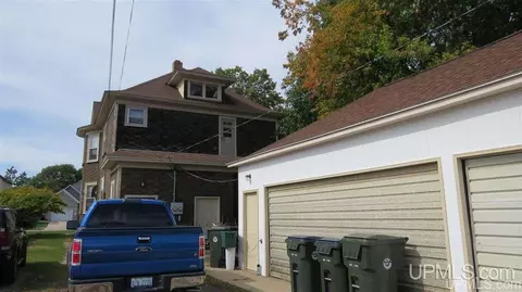 321 S 19th, Escanaba, MI 49829 photo 3