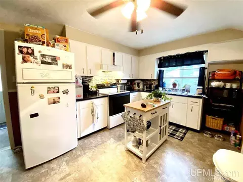 930 930 12 Stephenson, Escanaba, MI 49829 photo 7