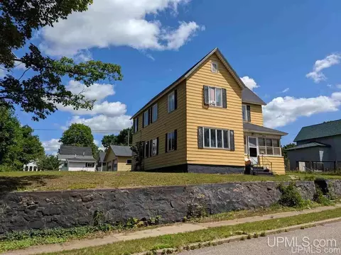 713 Empire, Ishpeming, MI 49849 photo 18