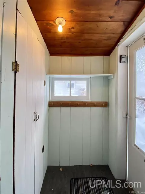 206 206 12 Chestnut, Munising, MI 49862 photo 28