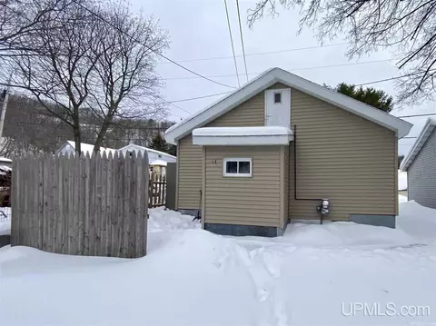 206 206 12 Chestnut, Munising, MI 49862 photo 25