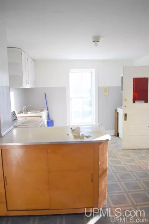 1322 N Third, Ishpeming, MI 49849 photo 27