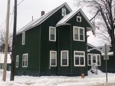 1322 N Third, Ishpeming, MI 49849 photo 2