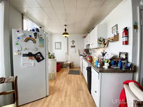 1723 N 3rd, Escanaba, MI 49829 photo 4